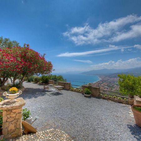 Villa Sole Borgio Verezzi Eksteriør billede